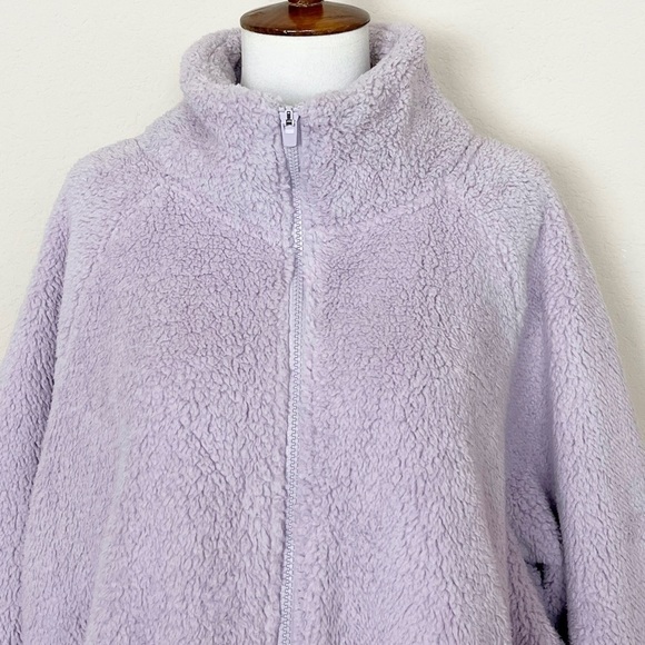 Athleta Tugga Sherpa Jacket Shasta Purple - Picture 5 of 16